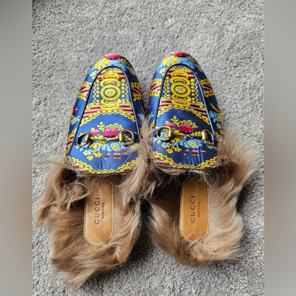 GUCCI Floral BROCADE Jacquard FUR Princetown Slippers LOAFERS NIB